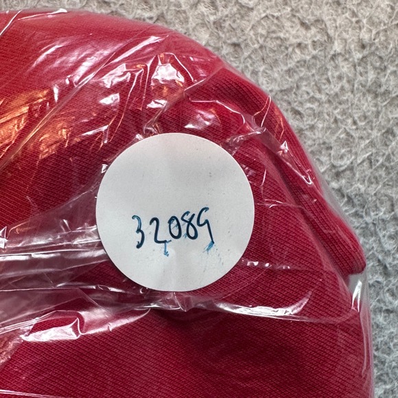 Nike T-Shirt Kids 4-5 Red Double Swoosh Graphic Short Sleeve Cotton Blend Tee - Picture 6 of 6